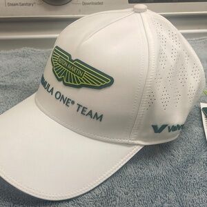 Aston Martin Aramco Cognizant F1 2025 Team Cap - White
